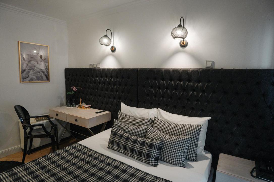 Andromeda Boutique Hotel كاستوريا الغرفة الصورة